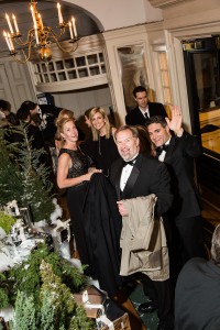 Joshua-Freiwald BKS-2014-Yuletide-Ball 056  